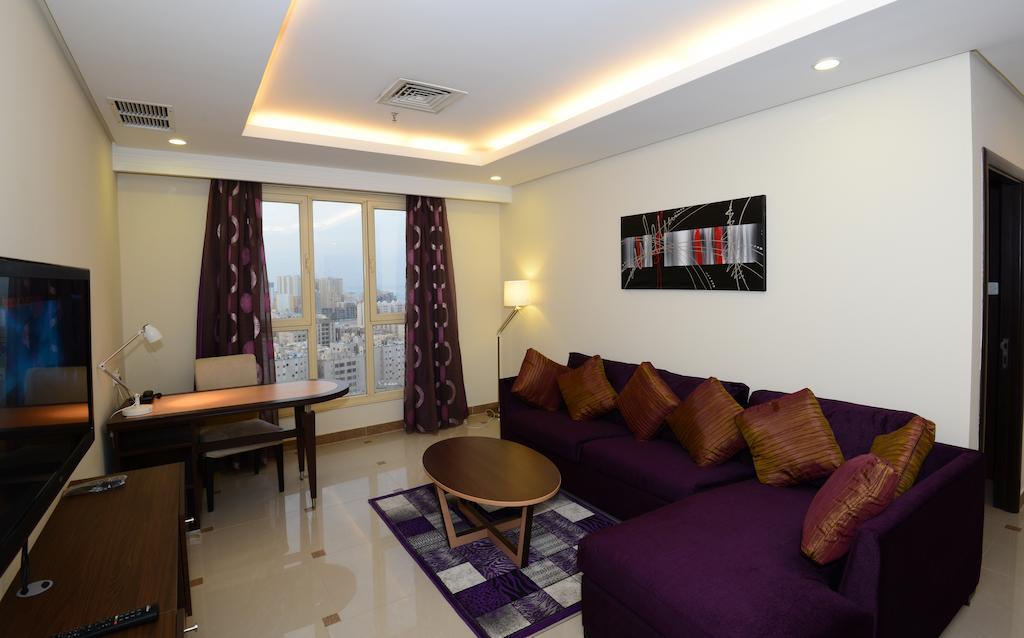 The Venue Resident (Adults Only) Aparthotel Kuwait City Exteriör bild