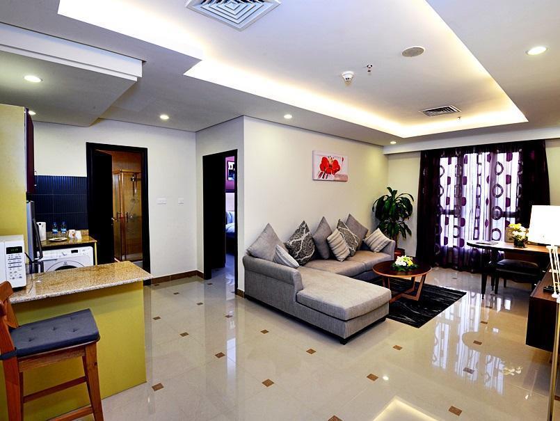 The Venue Resident (Adults Only) Aparthotel Kuwait City Exteriör bild